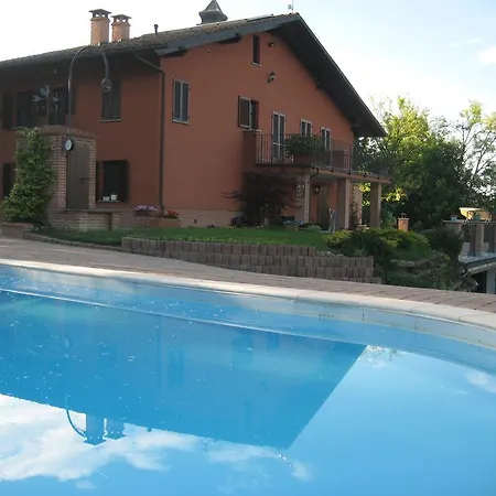 Castelvecchio Nocleg ze śniadaniem Ferrere